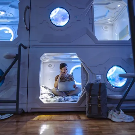 Beocean Capsule Hostel Belgrado