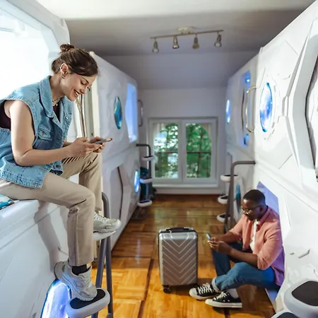 Beocean Capsule * Belgrád