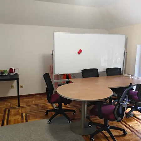 Hostel Beocean Capsule Belgrád